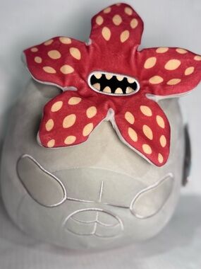 DEMOGORGON 🌺 Stranger Things Monster 10" Original Squishmallow ☆ NWT ☆